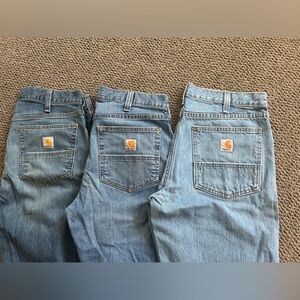 Carhartt men jeans BUNDLE 3 pairs. 32x32 Carhartt Relaxed fit. Good condition